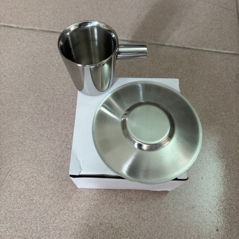 Набор из 2 кофейных чашек из н – обзор и цена Double Wall Mug